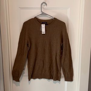 NEW WITH TAGS 100% Cashmere Sweater